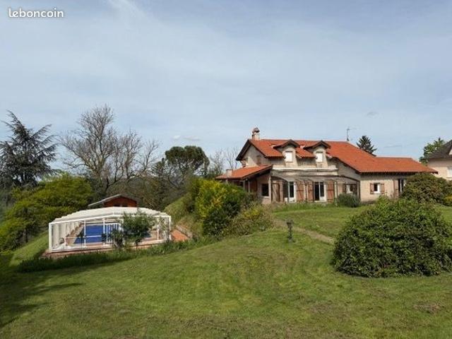 Maison 6 pièces 145 m²