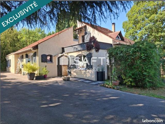 Maison 6 pièces 145 m²
