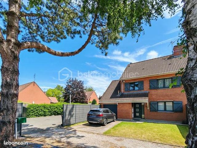Maison 6 pièces 145 m²