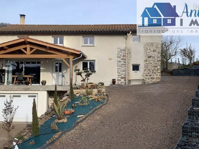 Maison 6 pièces 145 m²