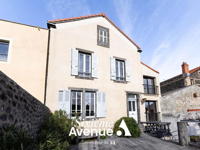 Maison 6 pièces 145 m²
