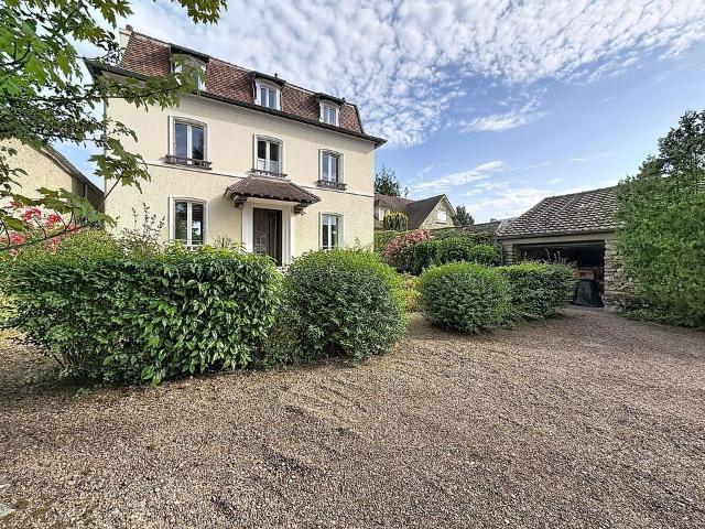 Maison 6 pièces 145 m²