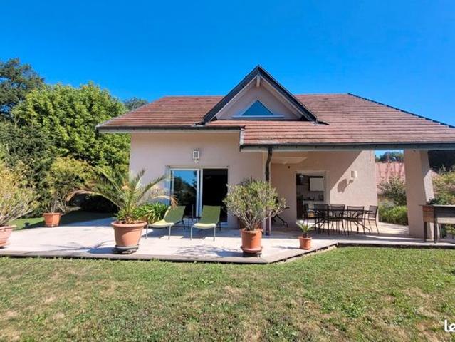 Maison 6 pièces 145 m²