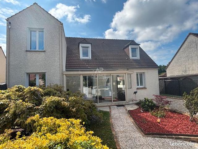 Maison 6 pièces 145 m²