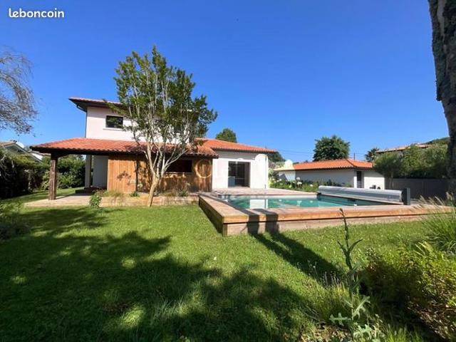 Maison 6 pièces 145 m²