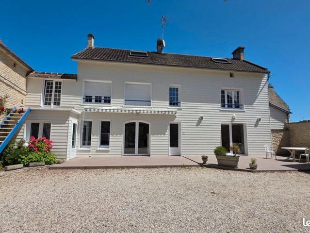 Maison 6 pièces 145 m²