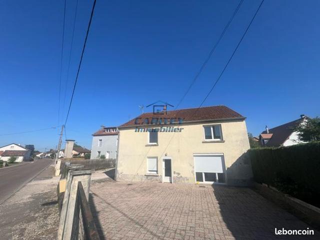 Maison 6 pièces 145 m²