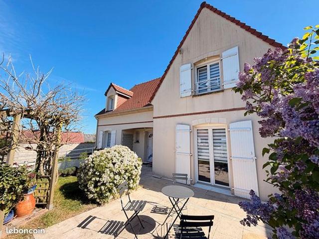 Maison 6 pièces 145 m²