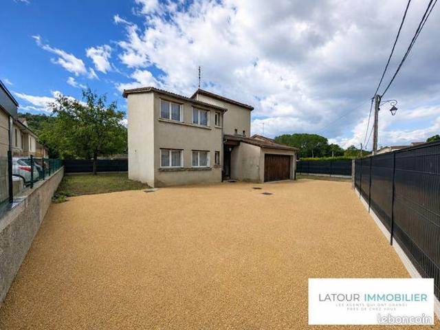 Maison 6 pièces 145 m²