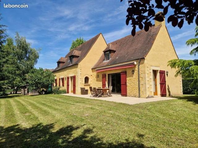 Maison 6 pièces 145 m²