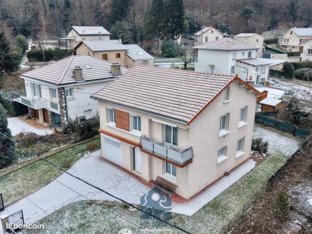 Maison 6 pièces 145 m²