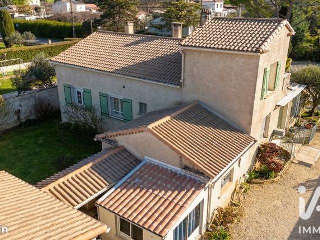 Maison 6 pièces 145 m²