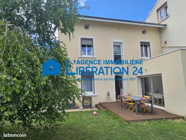 Maison 6 pièces 145 m²