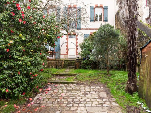 Maison 6 pièces 145 m²