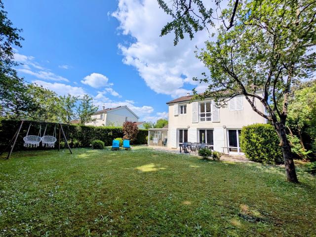 Maison 6 pièces 145 m²