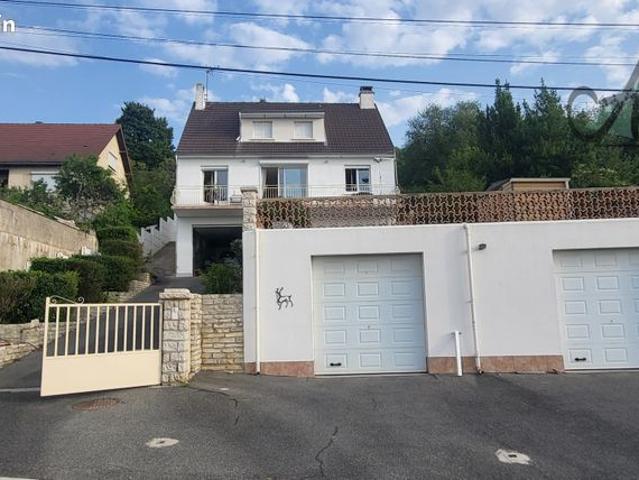 Maison 6 pièces 145 m²