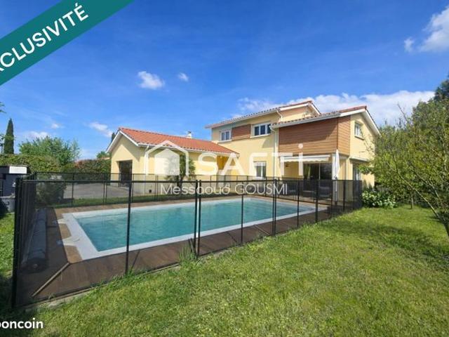 Maison 6 pièces 145 m²
