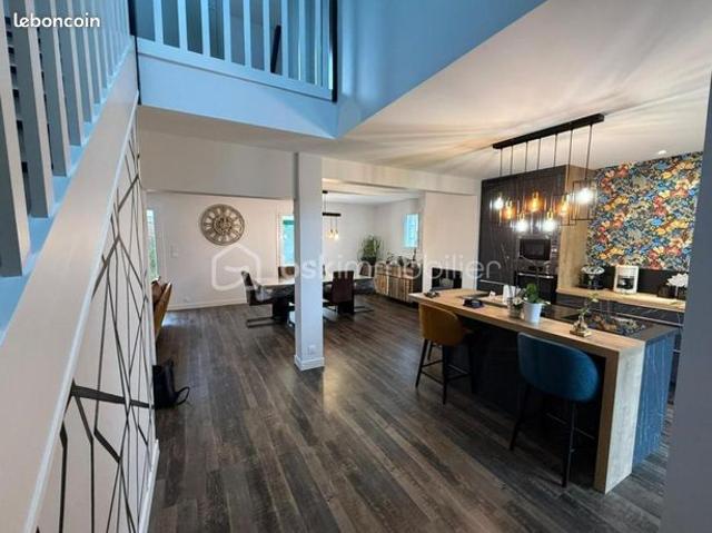 Maison 6 pièces 145 m²