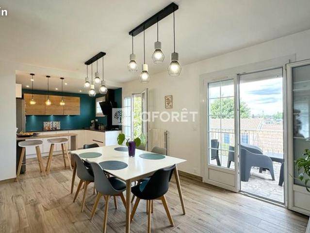 Maison 6 pièces 145 m²