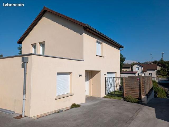 Maison 6 pièces 145 m²