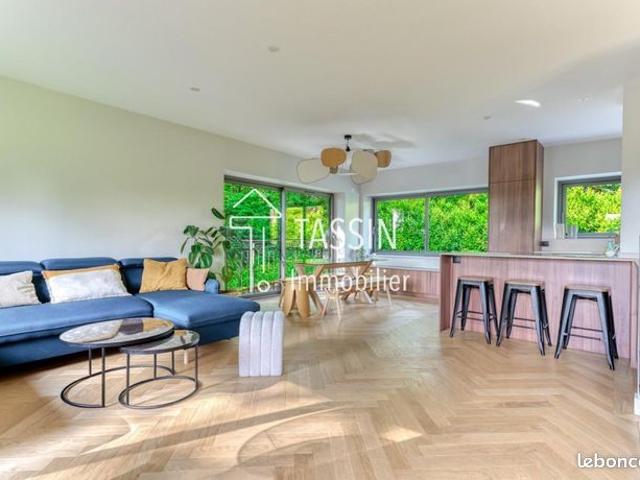 Maison 6 pièces 145 m²