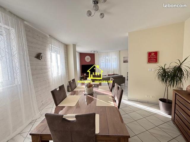 Maison 6 pièces 145 m²