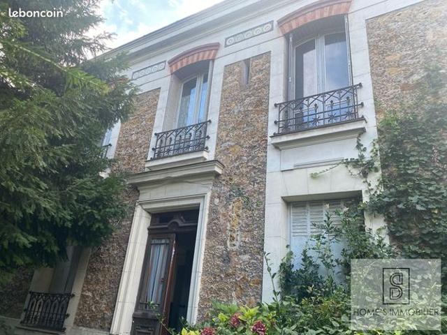 Maison 6 pièces 145 m²