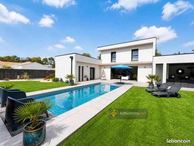 Maison 6 pièces 145 m²