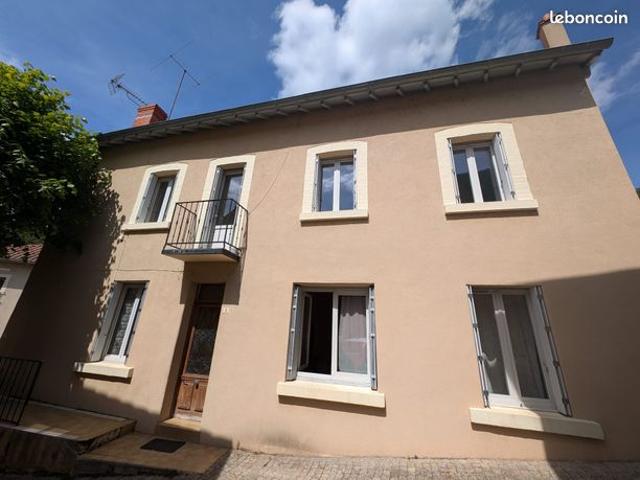 Maison 6 pièces 145 m²