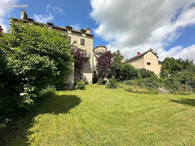 Maison 6 pièces 145 m²