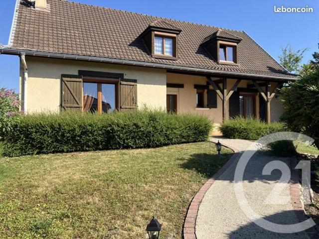 Maison 6 pièces 145 m²