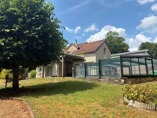 Maison 6 pièces 145 m²
