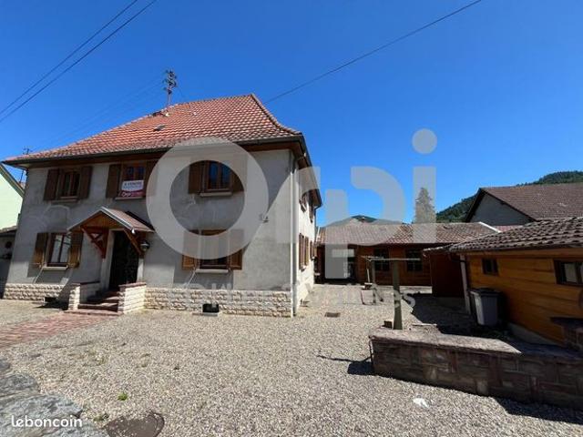 Maison 6 pièces 145 m²