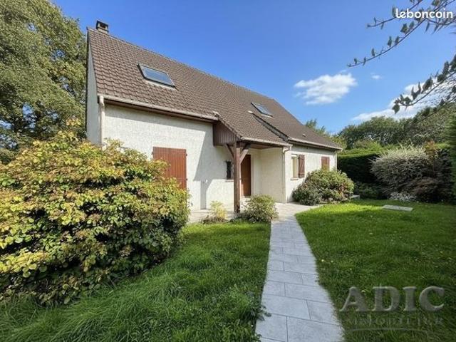 Maison 6 pièces 145 m²