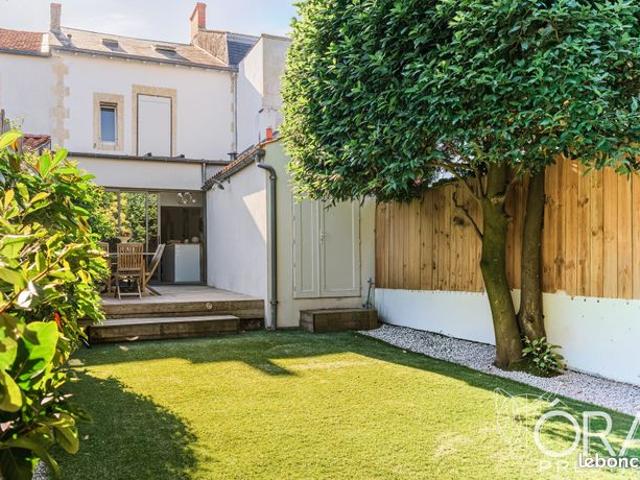 Maison 6 pièces 145 m²