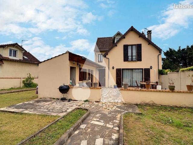 Maison 6 pièces 145 m²