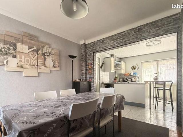 Maison 6 pièces 145 m²