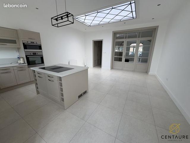 Maison de ville 6 pièces 145 m²