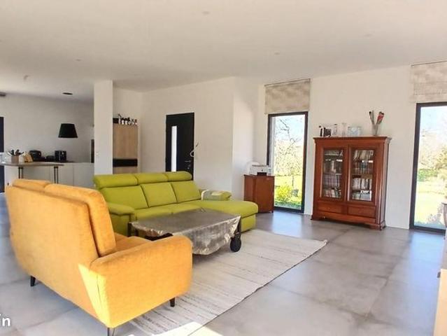 Maison 6 pièces 145 m²
