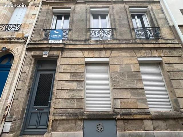 Maison 6 pièces 145 m²