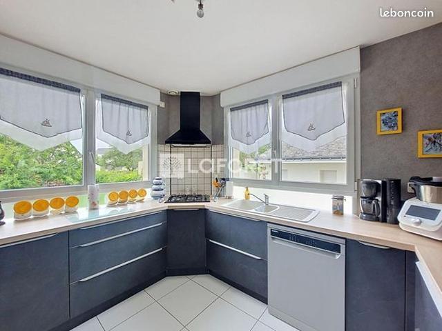 Maison 6 pièces 145 m²