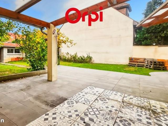 Maison 6 pièces 145 m²