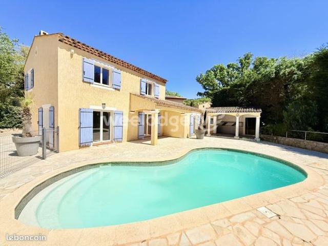 Maison 6 pièces 145 m²