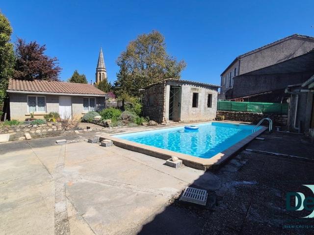 Maison 6 pièces 145 m²