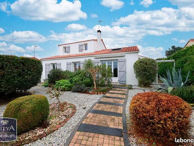Maison 6 pièces 145 m²