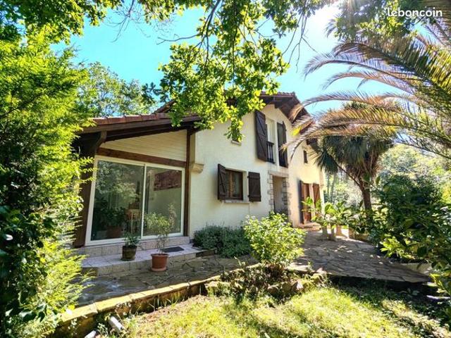 Maison 6 pièces 145 m²