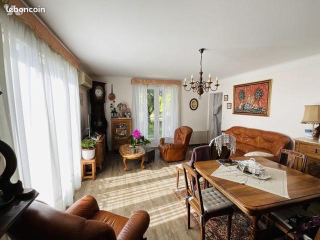 Maison 6 pièces 145 m²