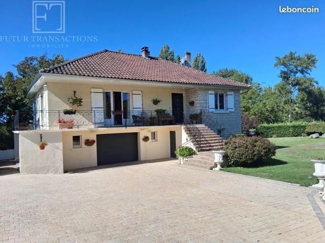 Maison 6 pièces 145 m²