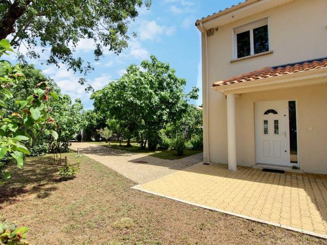 Maison 6 pièces 145 m²
