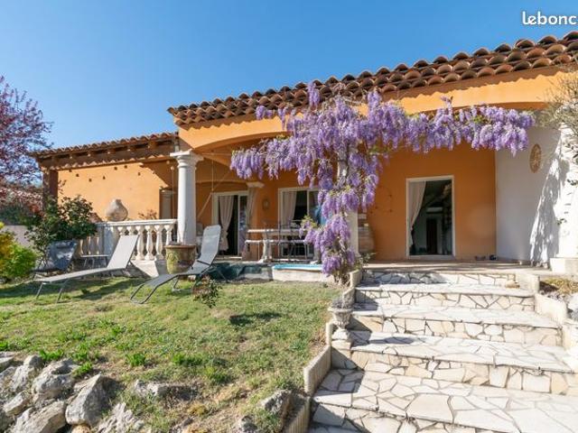 Maison 6 pièces 145 m²